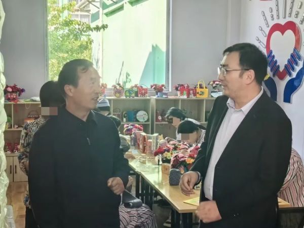 践泰山之诺 ，守精康之约—精神障碍社区康复推进会参观指导“精康家园”