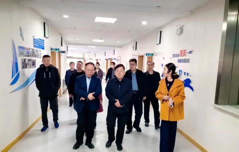 省残联党组成员、副理事长邢洪锐一行调研泰安天辰娱乐医院“如康家园”