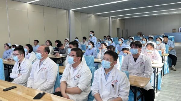基金监管同参与，守好群众“救命钱”----泰安天辰娱乐医院医保基金监管宣传月活动见闻